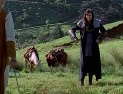 extant_XenaWarriorPrincess_5x05-ThemBonesThemBones_0029