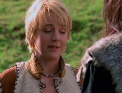 extant_XenaWarriorPrincess_5x05-ThemBonesThemBones_0082