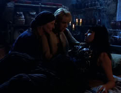 extant_XenaWarriorPrincess_5x05-ThemBonesThemBones_0185