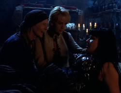 extant_XenaWarriorPrincess_5x05-ThemBonesThemBones_0187
