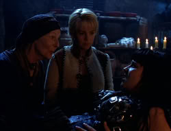 extant_XenaWarriorPrincess_5x05-ThemBonesThemBones_0196