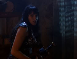 extant_XenaWarriorPrincess_5x05-ThemBonesThemBones_0239