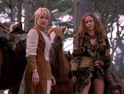 extant_XenaWarriorPrincess_5x05-ThemBonesThemBones_0391