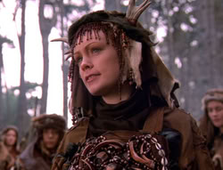 extant_XenaWarriorPrincess_5x05-ThemBonesThemBones_0398