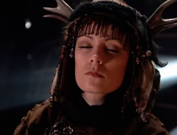 extant_XenaWarriorPrincess_5x05-ThemBonesThemBones_0421