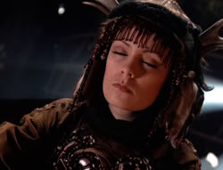 extant_XenaWarriorPrincess_5x05-ThemBonesThemBones_0438