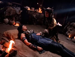 extant_XenaWarriorPrincess_5x05-ThemBonesThemBones_0448