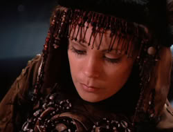 extant_XenaWarriorPrincess_5x05-ThemBonesThemBones_0457