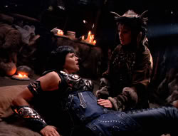 extant_XenaWarriorPrincess_5x05-ThemBonesThemBones_0465