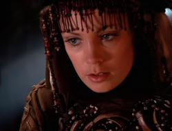 extant_XenaWarriorPrincess_5x05-ThemBonesThemBones_0474