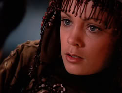 extant_XenaWarriorPrincess_5x05-ThemBonesThemBones_0486