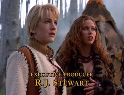 extant_XenaWarriorPrincess_5x05-ThemBonesThemBones_0560