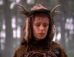 extant_XenaWarriorPrincess_5x05-ThemBonesThemBones_0587