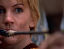 extant_XenaWarriorPrincess_5x05-ThemBonesThemBones_0723