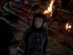 extant_XenaWarriorPrincess_5x05-ThemBonesThemBones_0814
