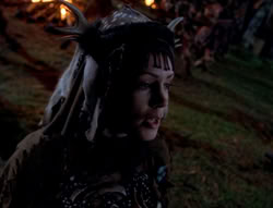 extant_XenaWarriorPrincess_5x05-ThemBonesThemBones_0822