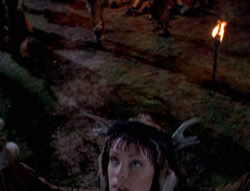 extant_XenaWarriorPrincess_5x05-ThemBonesThemBones_0835