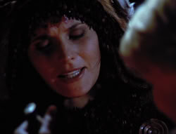 extant_XenaWarriorPrincess_5x05-ThemBonesThemBones_0877