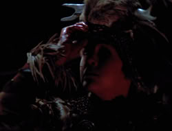extant_XenaWarriorPrincess_5x05-ThemBonesThemBones_0915
