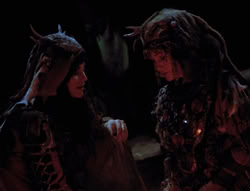 extant_XenaWarriorPrincess_5x05-ThemBonesThemBones_0927
