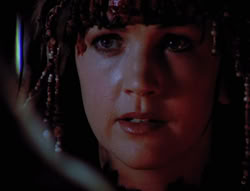 extant_XenaWarriorPrincess_5x05-ThemBonesThemBones_0945