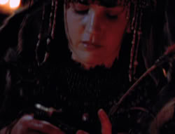 extant_XenaWarriorPrincess_5x05-ThemBonesThemBones_0976