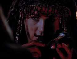 extant_XenaWarriorPrincess_5x05-ThemBonesThemBones_1001