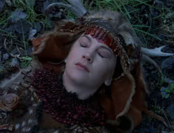 extant_XenaWarriorPrincess_5x05-ThemBonesThemBones_1088