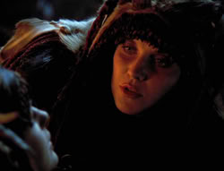 extant_XenaWarriorPrincess_5x05-ThemBonesThemBones_1207