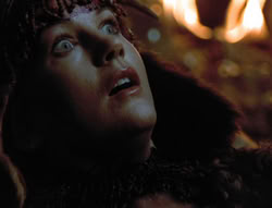 extant_XenaWarriorPrincess_5x05-ThemBonesThemBones_1335