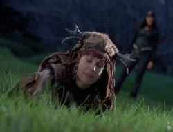 extant_XenaWarriorPrincess_5x05-ThemBonesThemBones_1347