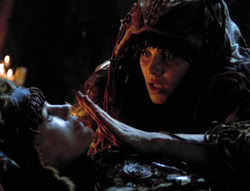 extant_XenaWarriorPrincess_5x05-ThemBonesThemBones_1354