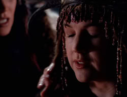 extant_XenaWarriorPrincess_5x05-ThemBonesThemBones_1481