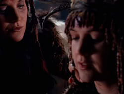 extant_XenaWarriorPrincess_5x05-ThemBonesThemBones_1482