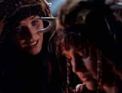 extant_XenaWarriorPrincess_5x05-ThemBonesThemBones_1493