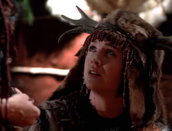 extant_XenaWarriorPrincess_5x05-ThemBonesThemBones_1523
