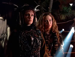 extant_XenaWarriorPrincess_5x05-ThemBonesThemBones_1538