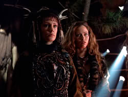 extant_XenaWarriorPrincess_5x05-ThemBonesThemBones_1540
