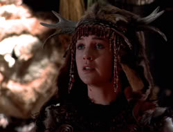 extant_XenaWarriorPrincess_5x05-ThemBonesThemBones_1545