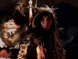extant_XenaWarriorPrincess_5x05-ThemBonesThemBones_1553