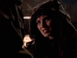 extant_XenaWarriorPrincess_5x05-ThemBonesThemBones_1561