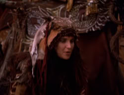 extant_XenaWarriorPrincess_5x05-ThemBonesThemBones_1579