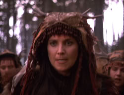 extant_XenaWarriorPrincess_5x05-ThemBonesThemBones_1587