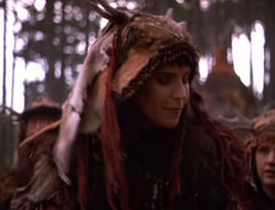 extant_XenaWarriorPrincess_5x05-ThemBonesThemBones_1590