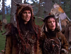 extant_XenaWarriorPrincess_5x05-ThemBonesThemBones_1612