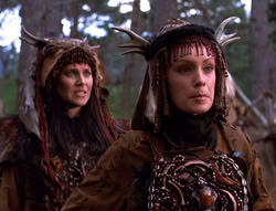 extant_XenaWarriorPrincess_5x05-ThemBonesThemBones_1617