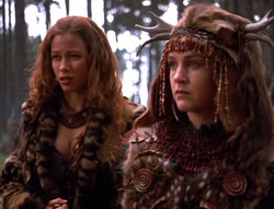 extant_XenaWarriorPrincess_5x05-ThemBonesThemBones_1623
