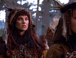 extant_XenaWarriorPrincess_5x05-ThemBonesThemBones_1634