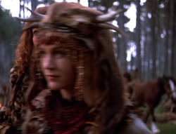 extant_XenaWarriorPrincess_5x05-ThemBonesThemBones_1639