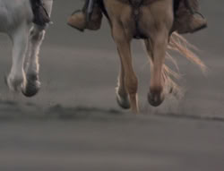extant_XenaWarriorPrincess_5x05-ThemBonesThemBones_1652